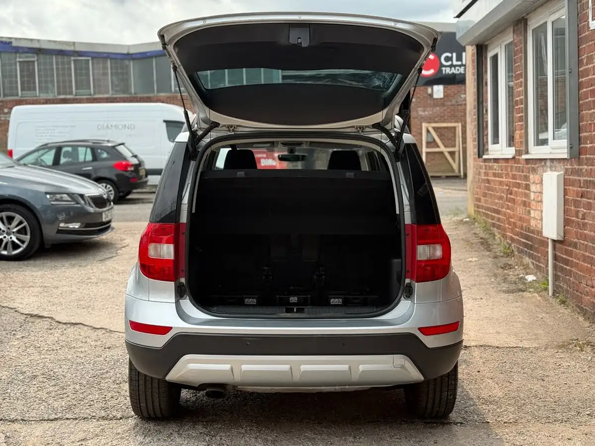 2017-skoda-yeti-outdoor-12-tsi-se-drive-dsg-big-50