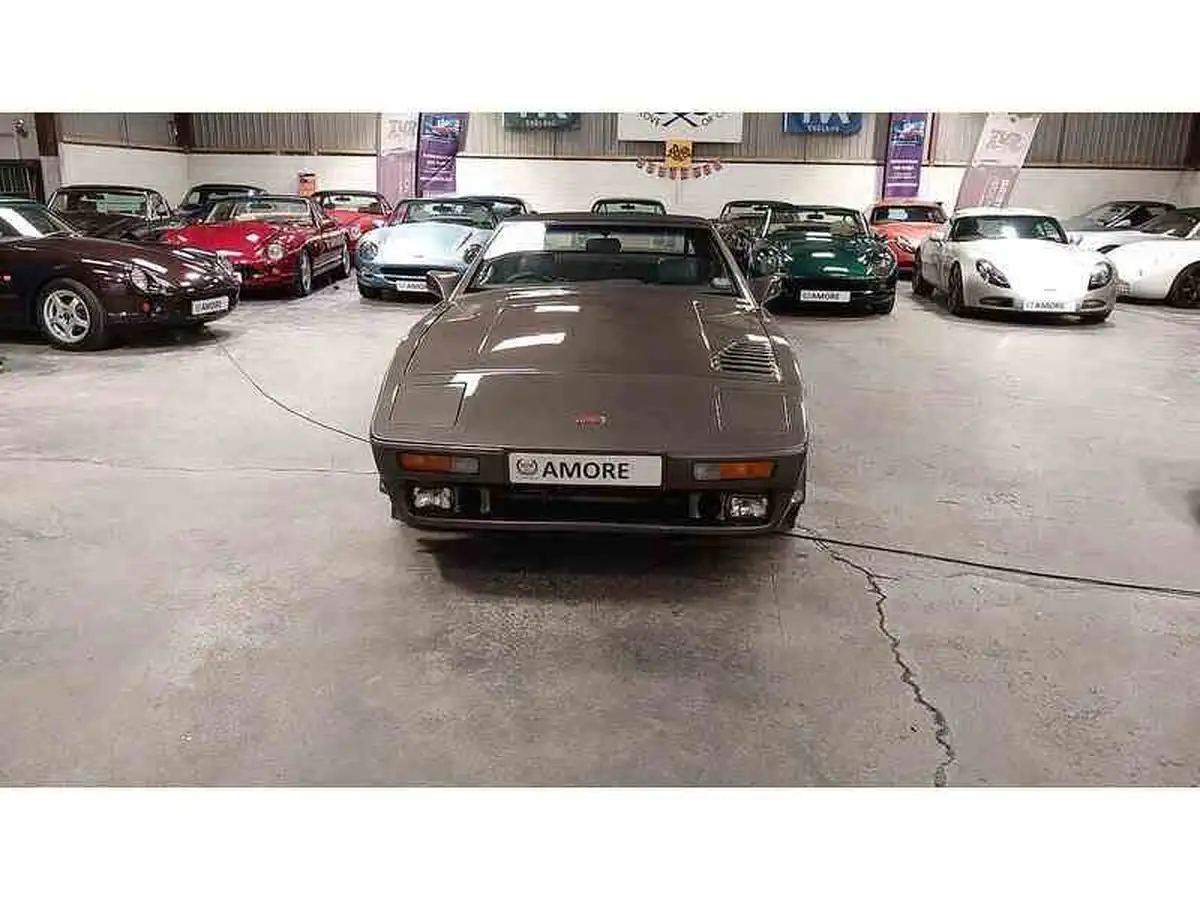 1991-tvr-s-40-v8-big-6