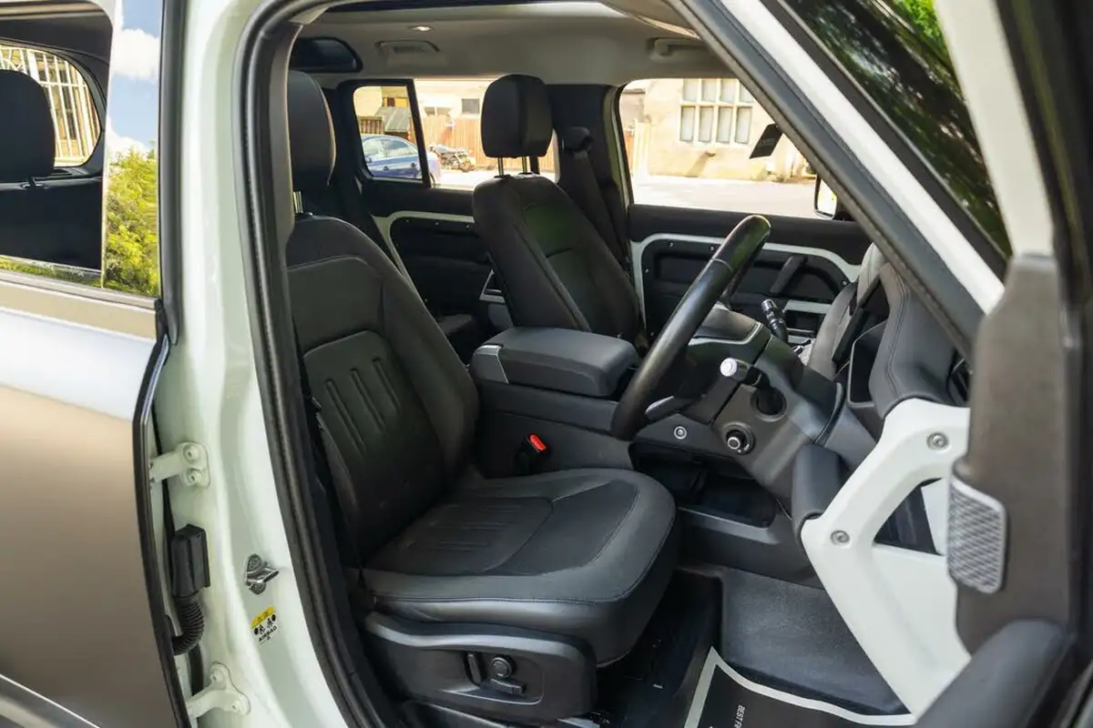 2022-land-rover-110-defender-30-d250-x-dynamic-s-big-9