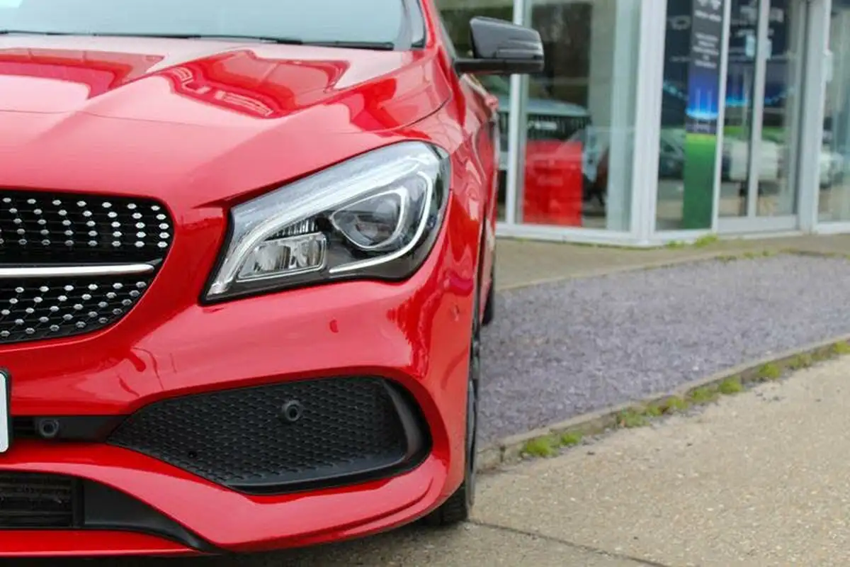 2018-mercedes-benz-cla-16-cla-180-amg-line-coupe-4d-big-3