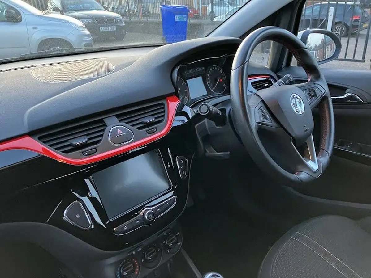 2017-vauxhall-corsa-14i-sri-90ps-ecoflex-5d-big-16