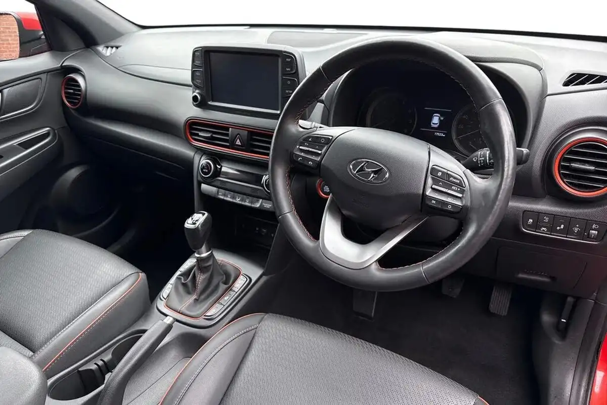 2018-hyundai-kona-10-t-gdi-premium-se-1-tone-roof-big-6