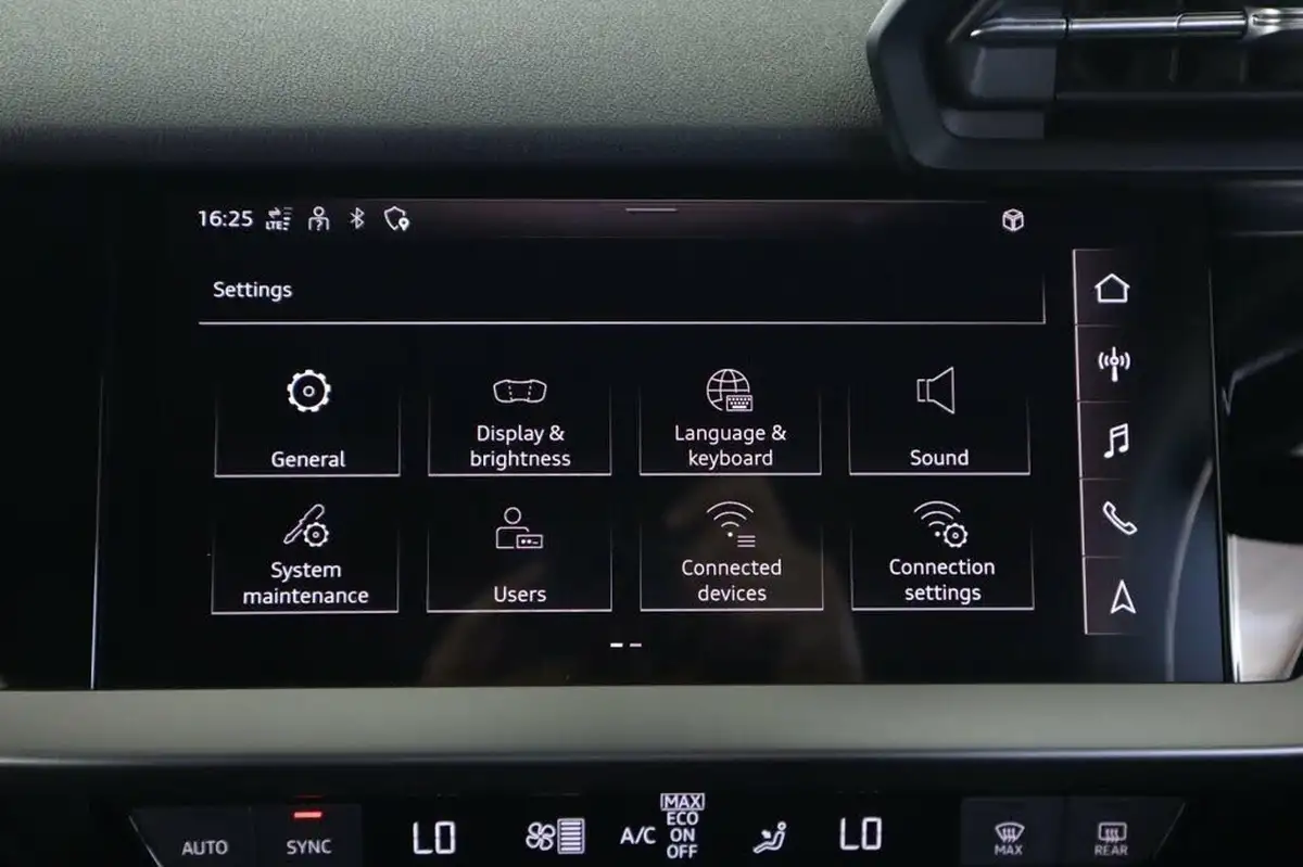 2021-audi-a3-15-35-tfsi-s-line-sportback-5d-tronic-big-46