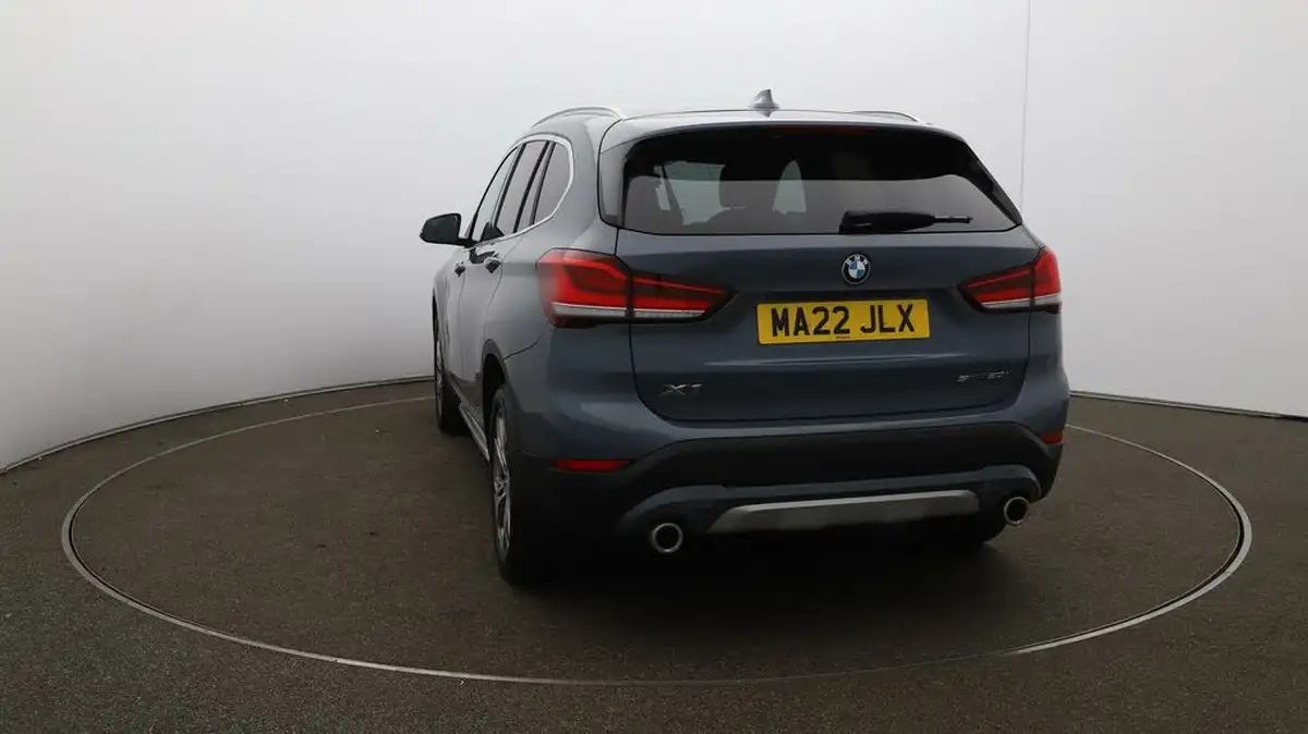 2022-bmw-x1-20-sdrive20i-xline-big-59