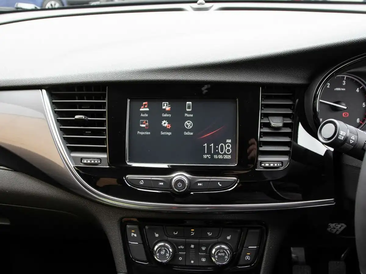 2017-vauxhall-mokka-x-16cdti-active-136ps-ecotec-ss-big-21
