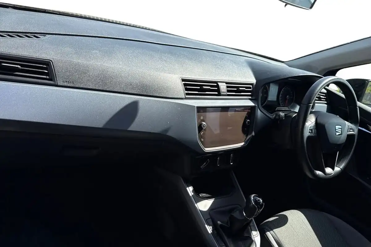 2021-seat-arona-10-tsi-evo-se-technology-big-14