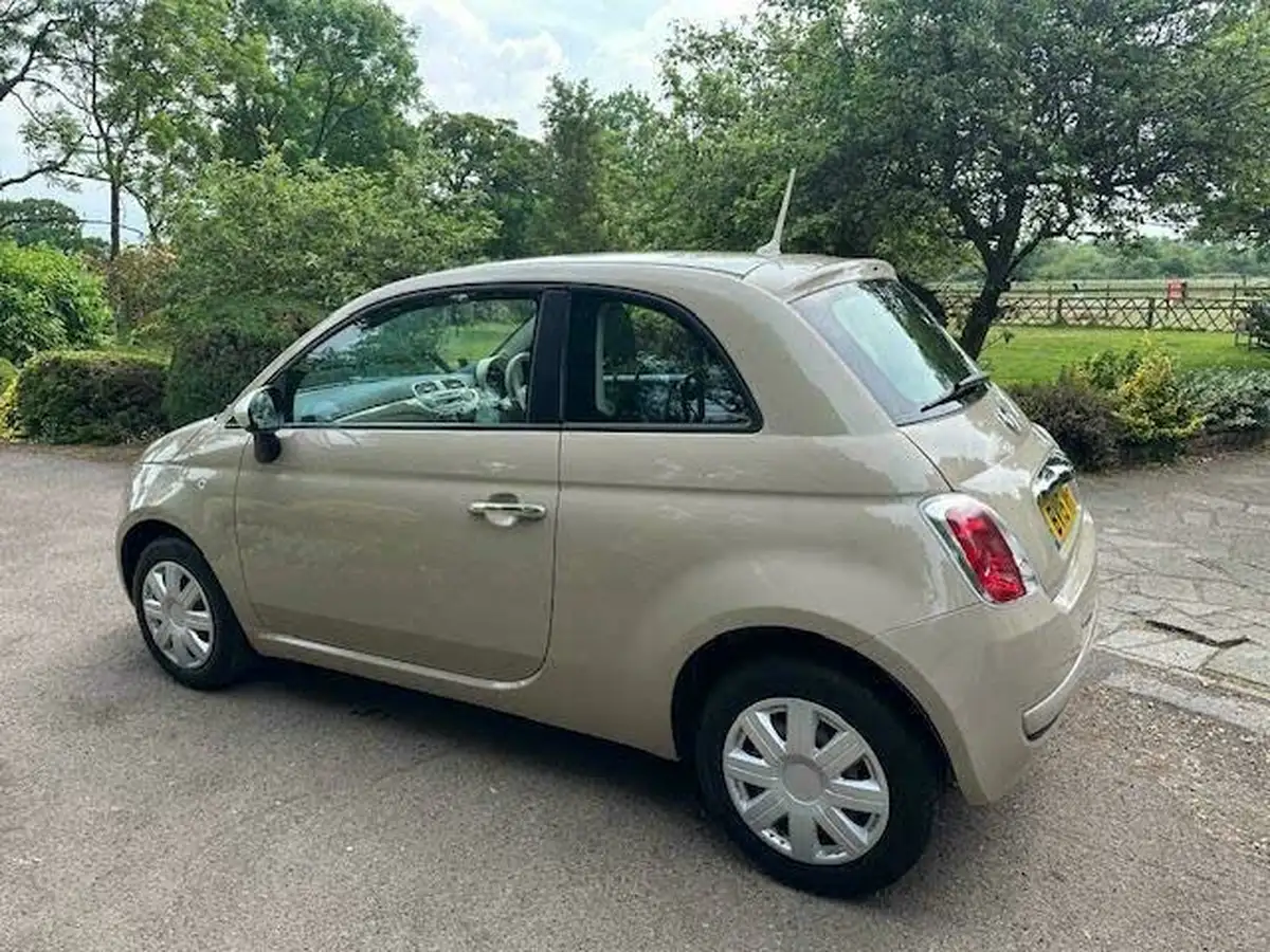 2015-fiat-500-12-colour-therapy-ss-big-9