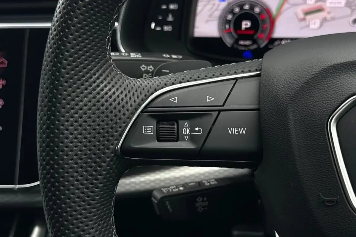 2024-audi-q8-30-55-tfsi-launch-edition-big-36
