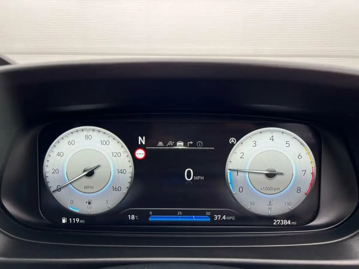 2022-hyundai-i20-n-16-t-gdi-big-11