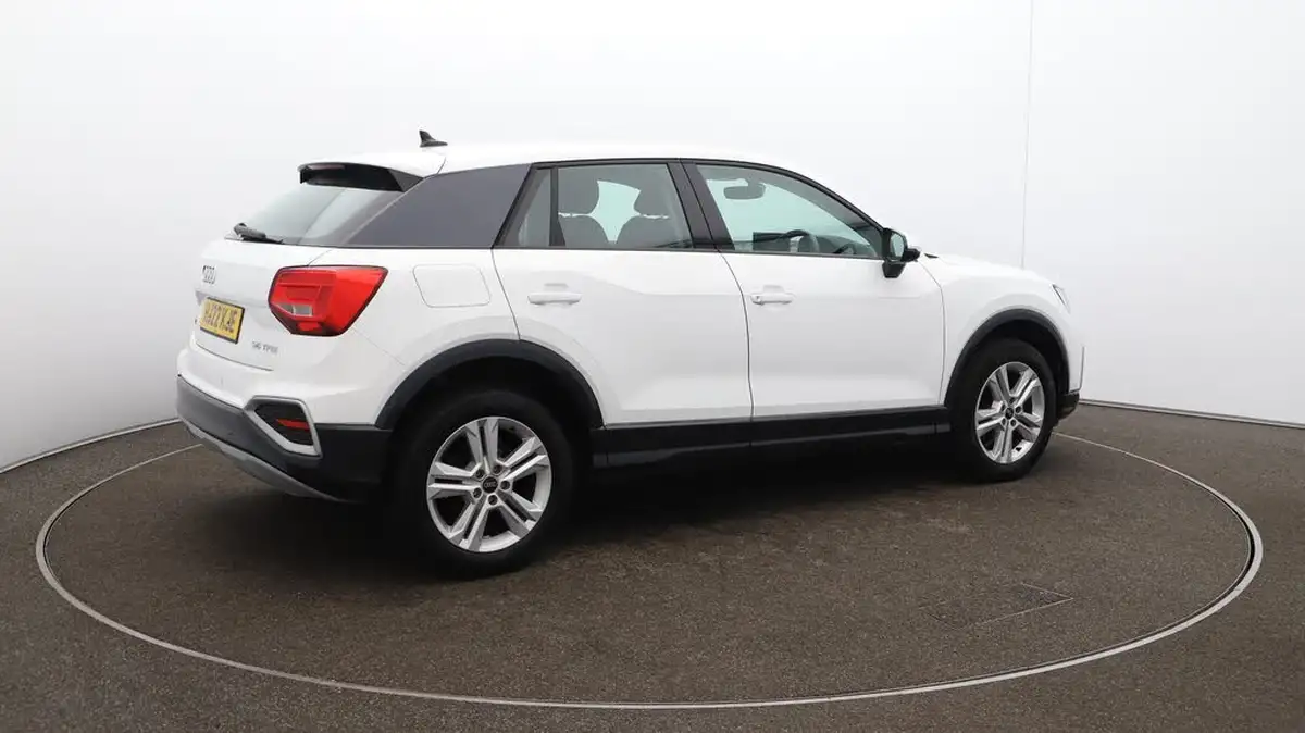 2022-audi-q2-15-35-tfsi-sport-big-53