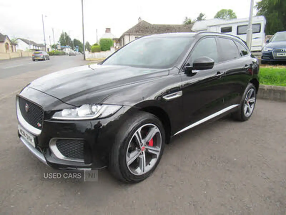 2019-jaguar-f-pace-30td-s-v6-ss-big-3
