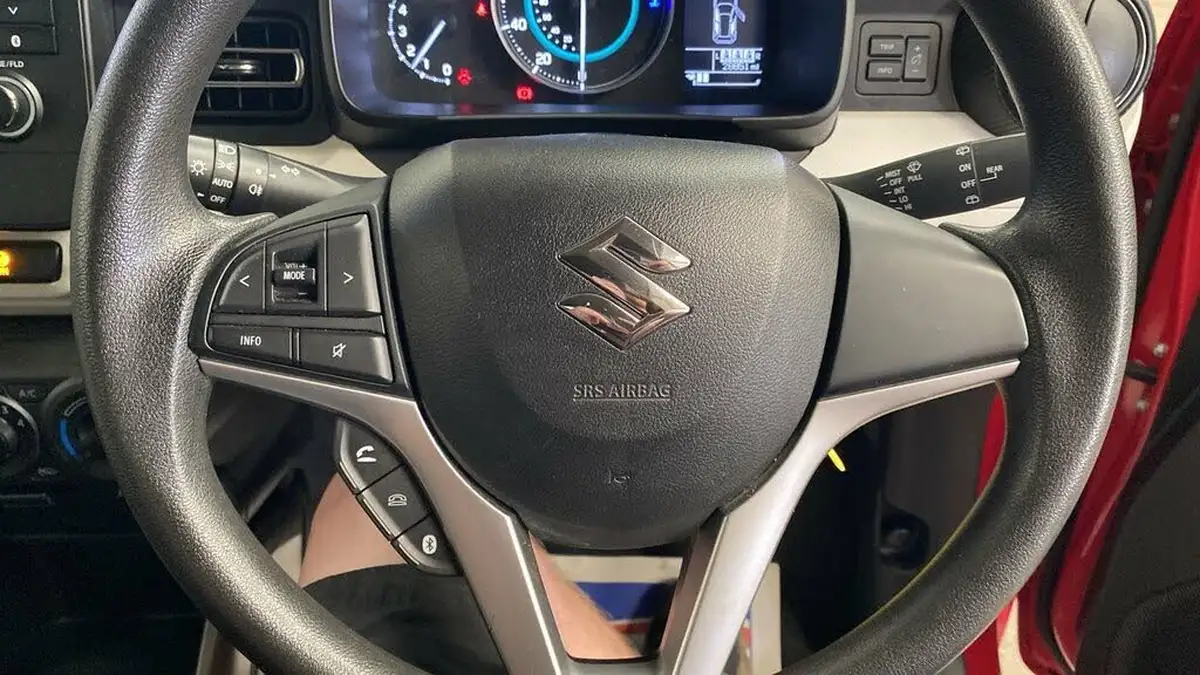 2018-suzuki-ignis-12-dualjet-sz3-big-16