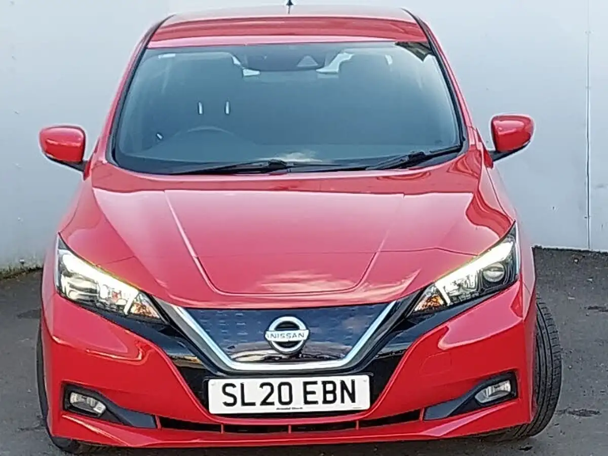 2020-nissan-leaf-e-acenta-big-12