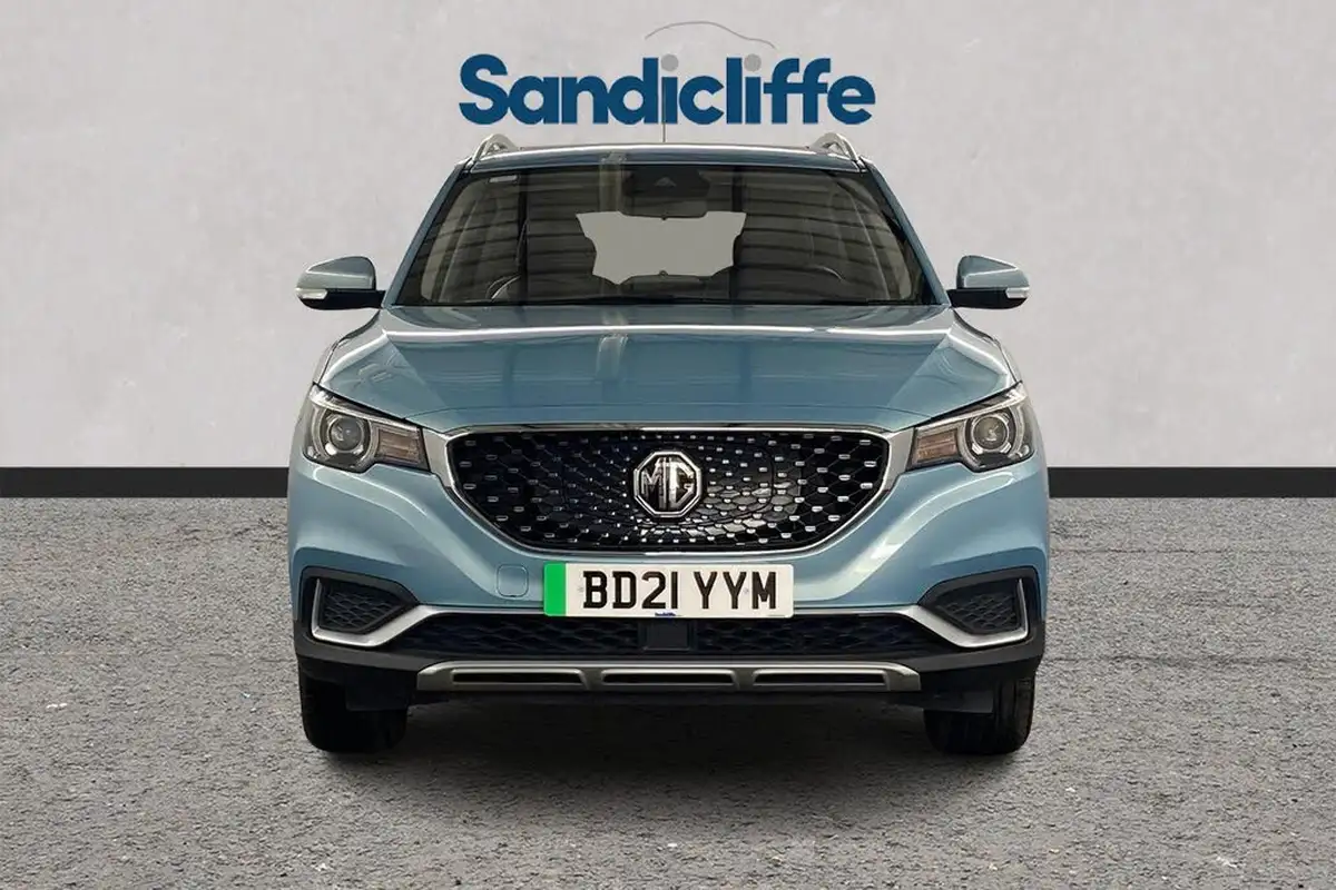 2021-mg-zs-suv-e-exclusive-ev-big-1