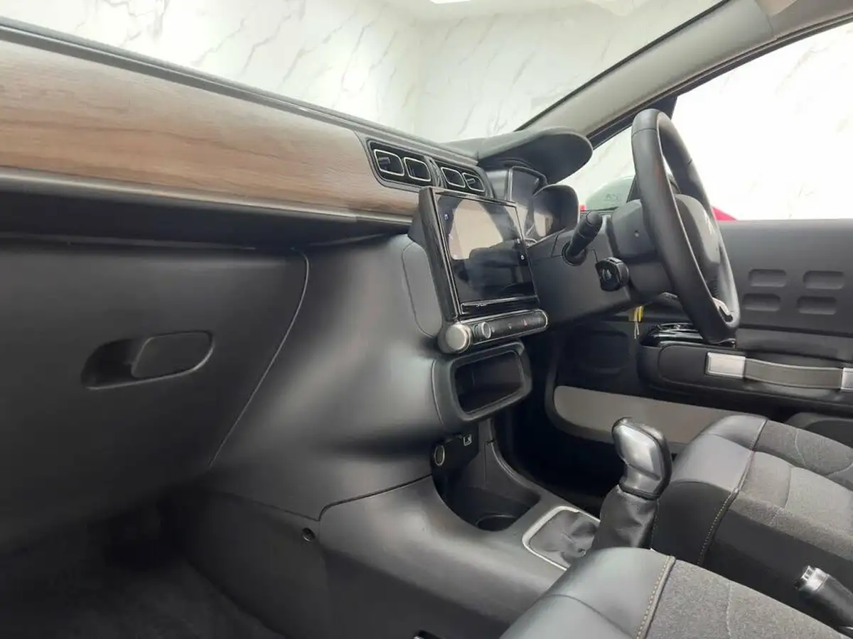 2021-citroen-c3-12-puretech-shine-plus-83ps-big-17