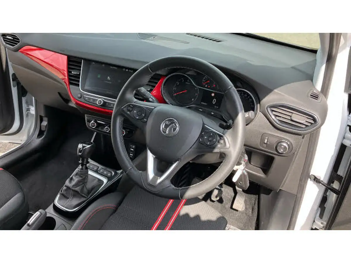 2023-vauxhall-crossland-12-gs-110ps-big-10