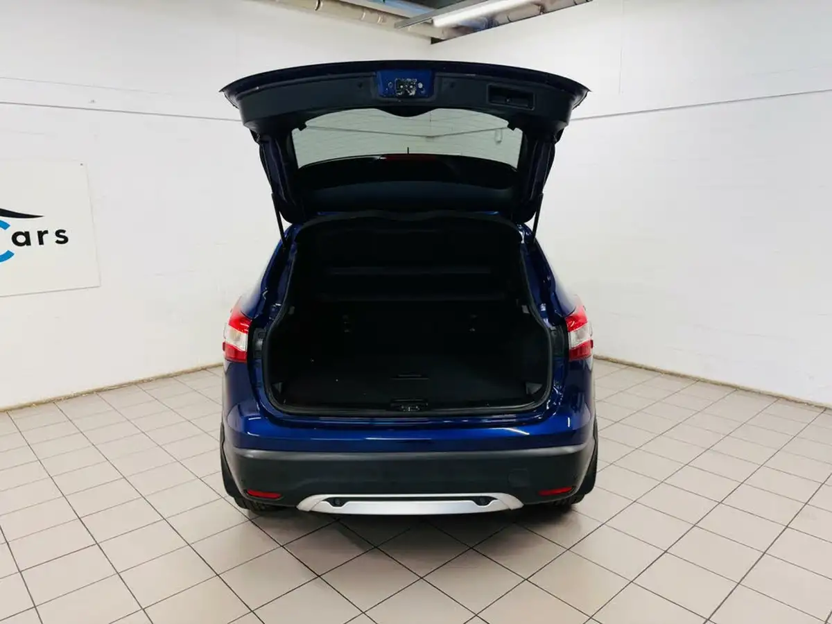 2017-nissan-qashqai-12-dig-t-tekna-big-26