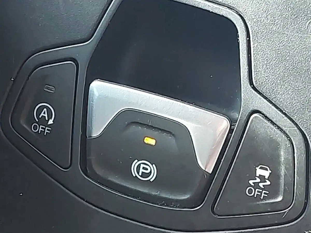 2019-smart-forfour-10-urban-shadow-edition-twinamic-big-15