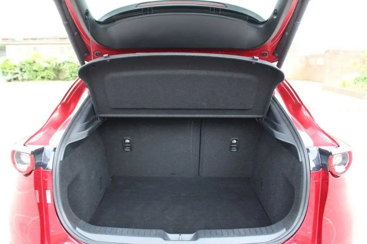 2023-mazda-cx-30-20-e-skyactiv-x-sport-lux-big-22