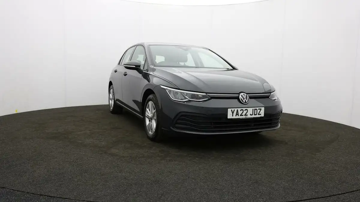 2022-volkswagen-golf-20tdi-life-hatchback-big-41
