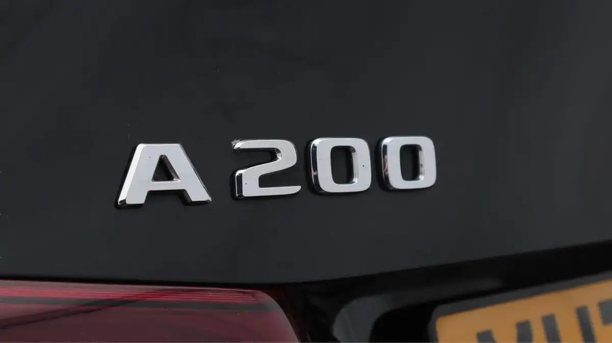2020-mercedes-benz-a-class-13-a200-sport-saloon-4d-7g-dct-big-20