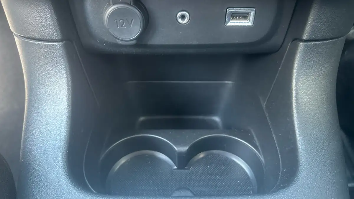 2018-citroen-c3-12-puretech-flair-82ps-big-17