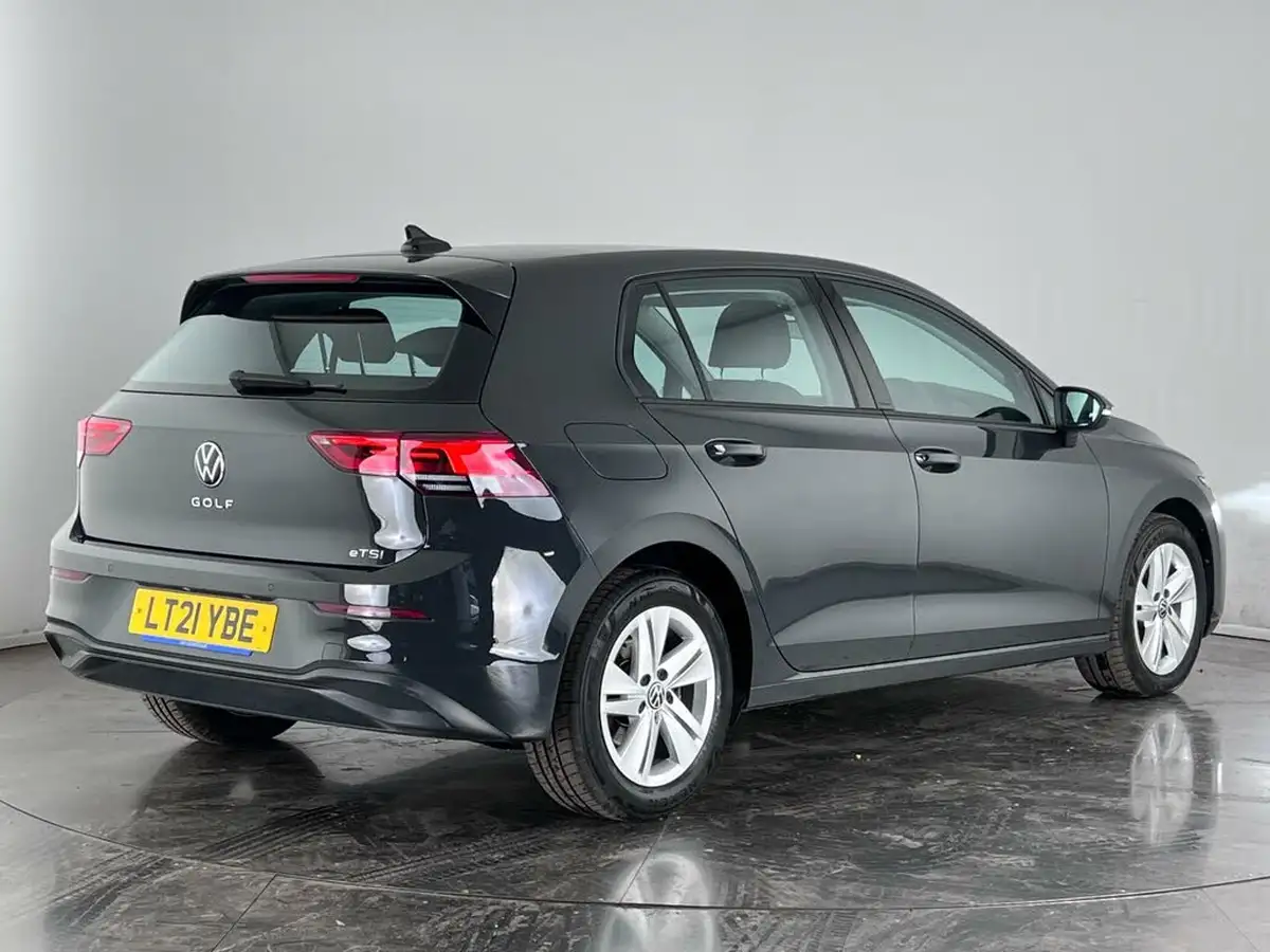 2021-volkswagen-golf-15-etsi-life-150ps-hatchback-big-6