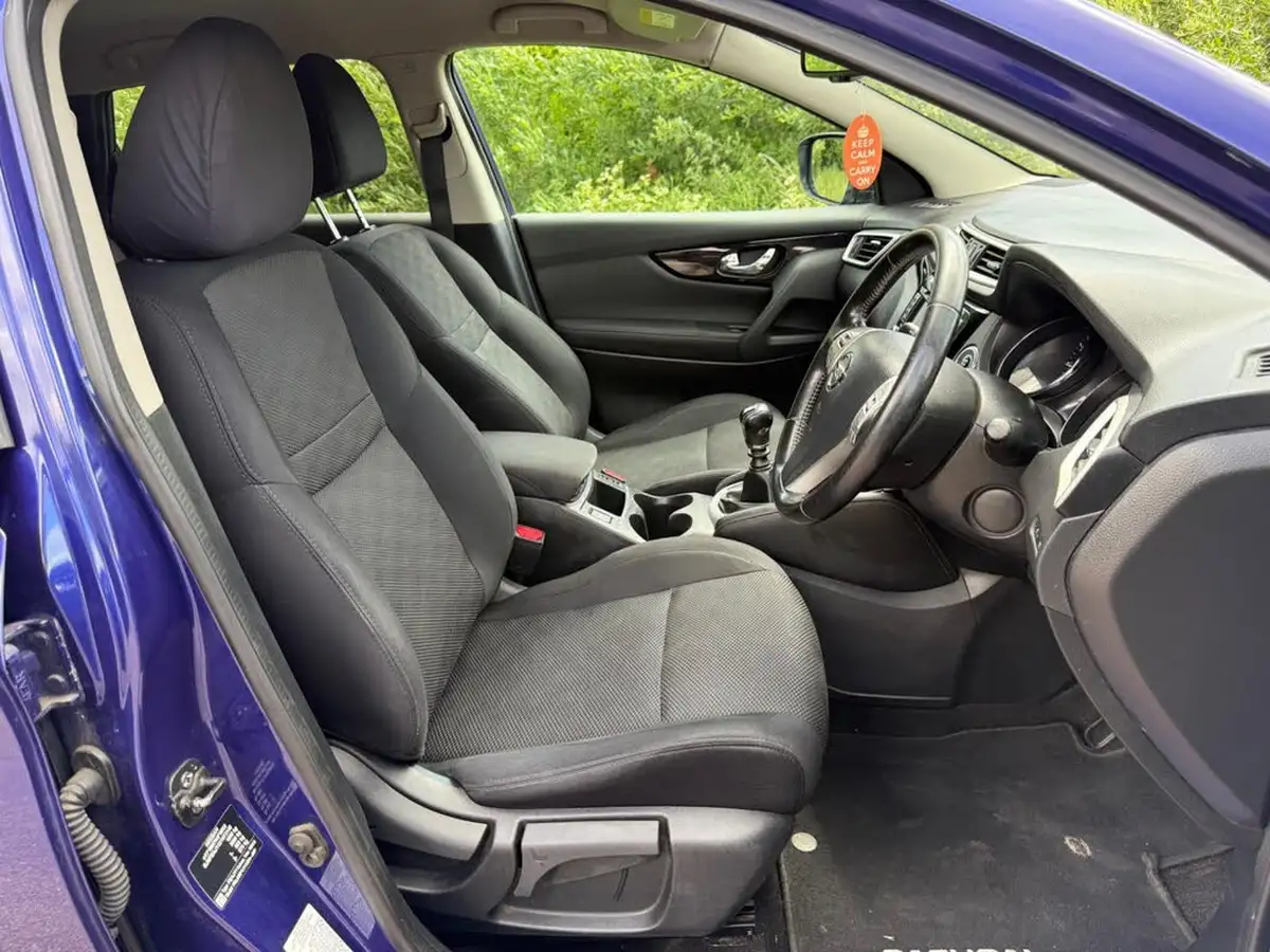 2017-nissan-qashqai-12-dig-t-n-connecta-big-12