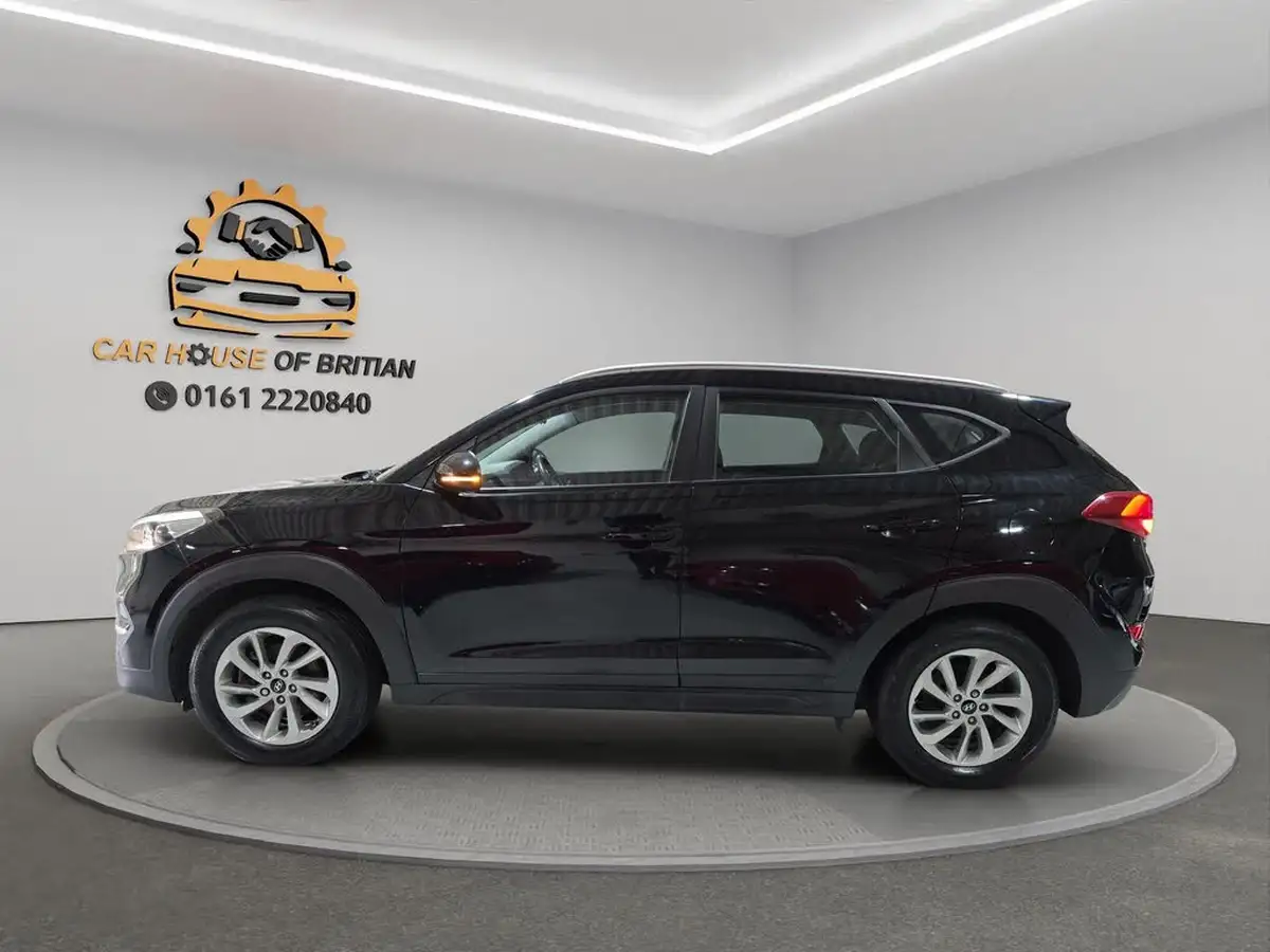 2016-hyundai-tucson-20crdi-blue-drive-se-nav-big-29