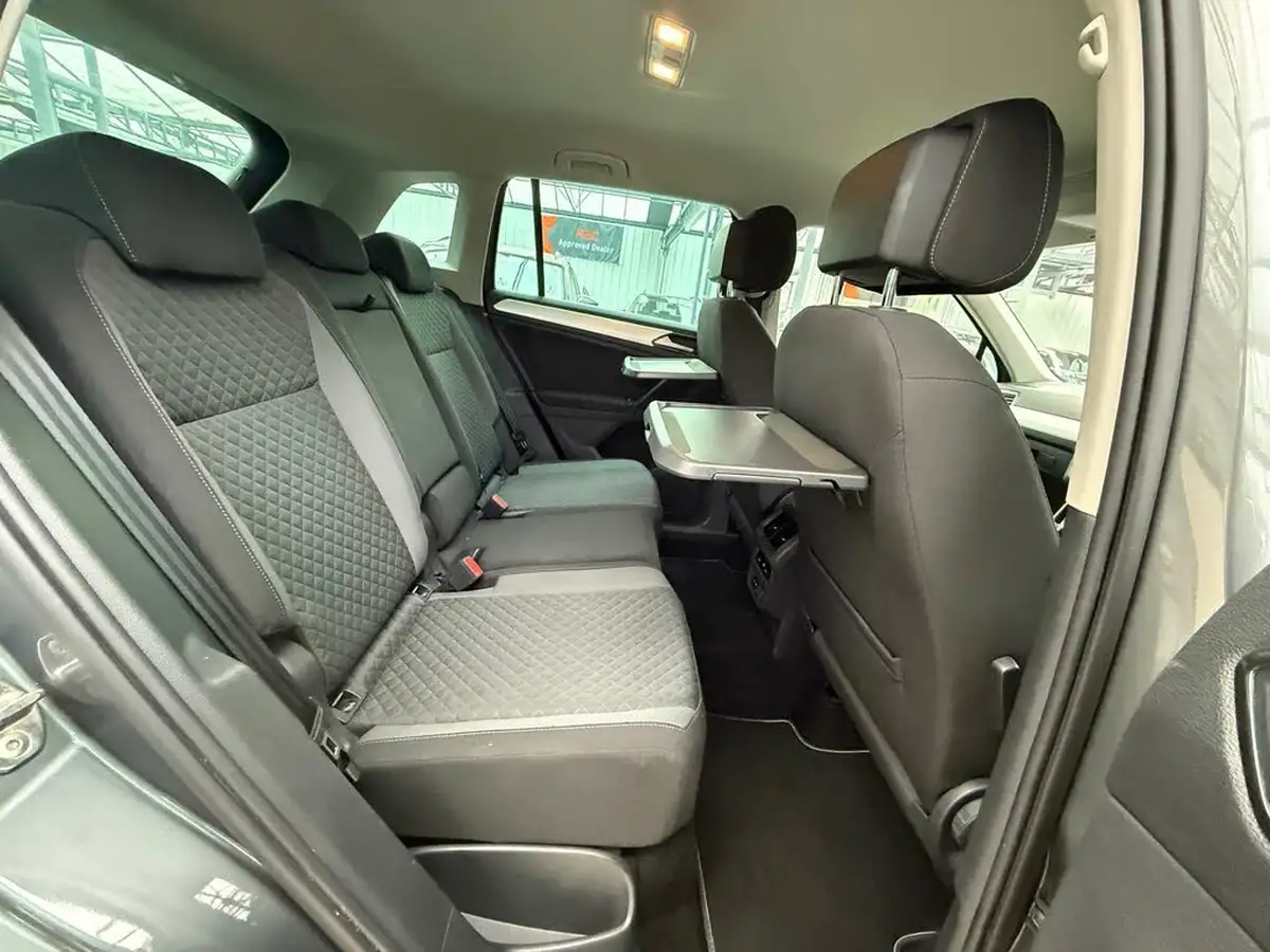 2018-volkswagen-tiguan-14-tsi-se-navigation-125ps-ss-big-34