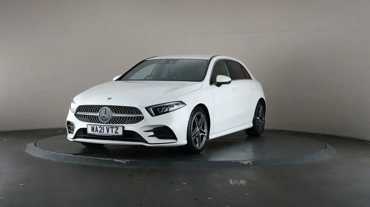 2021-mercedes-benz-a-class-13-a180-amg-line-hatchback-5d-big-36