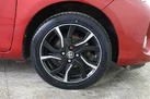 2016-toyota-yaris-133-design-small-10