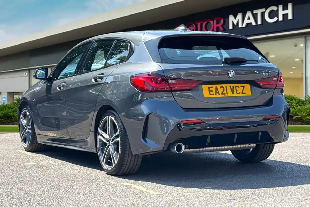 2021-bmw-1-series-15-118i-m-sport-lcp-big-1