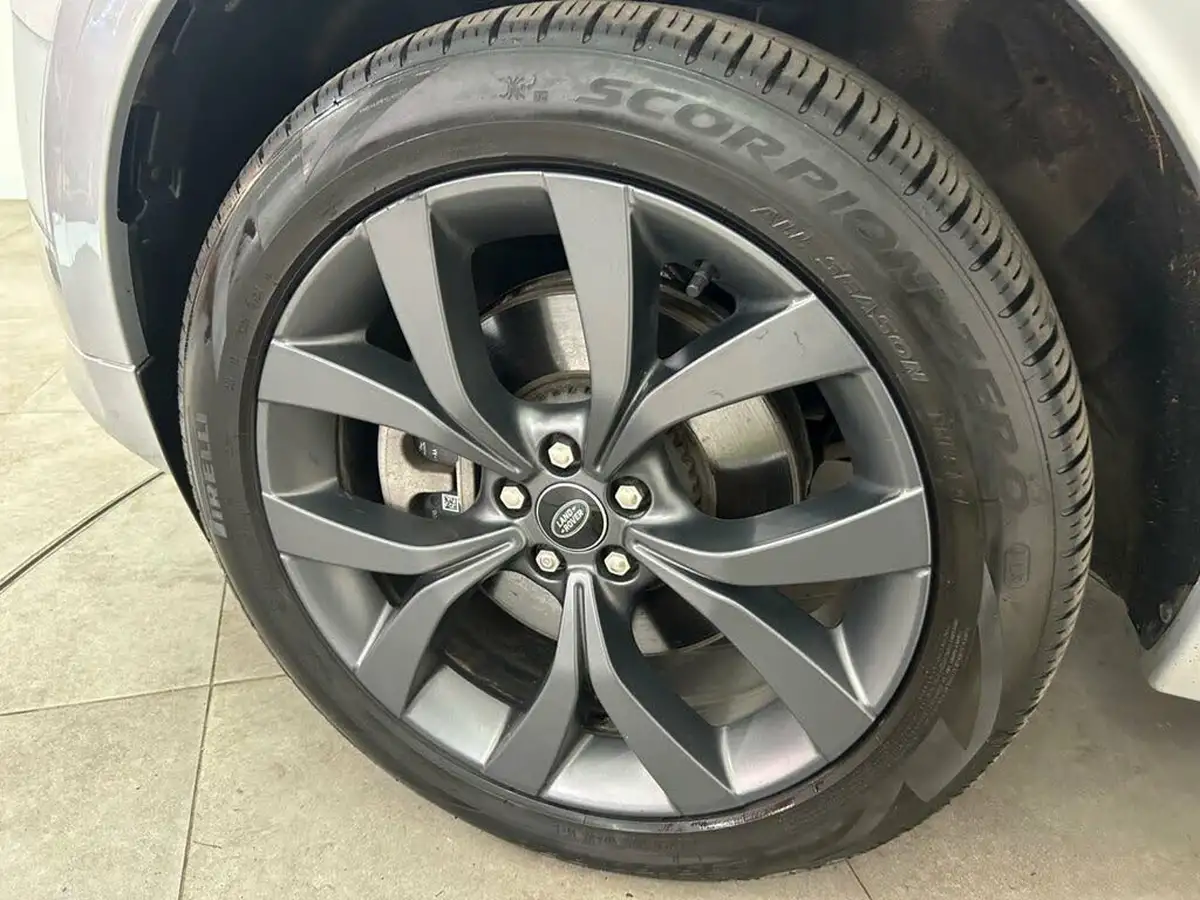 2022-land-rover-discovery-sport-15-p300e-r-dynamic-se-big-35