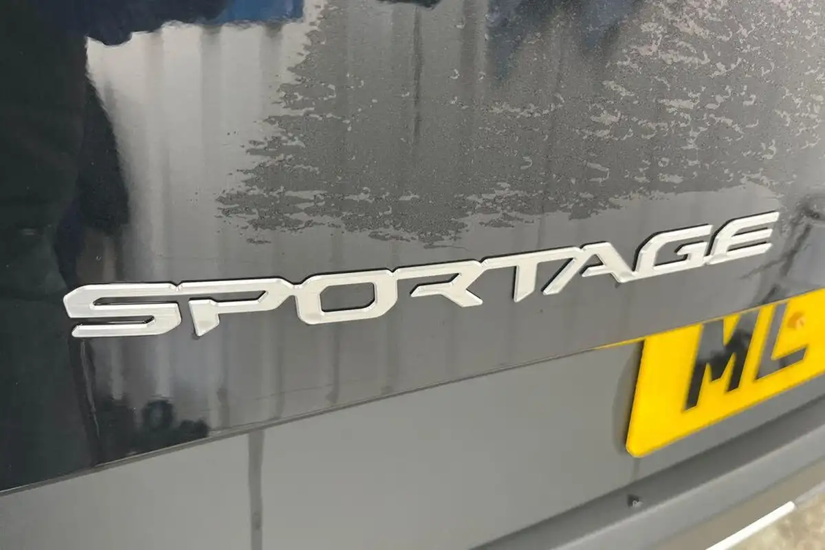 2024-kia-sportage-16-t-gdi-3-207bhp-hev-auto-big-29