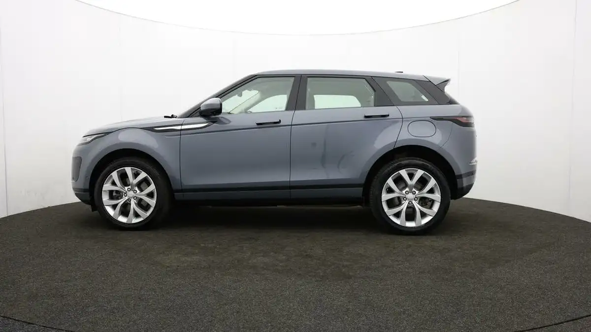 2021-land-rover-range-rover-evoque-15-p300e-se-big-71