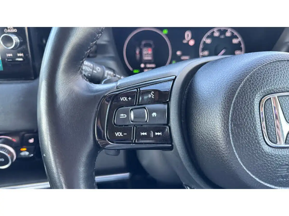2022-honda-hr-v-15-i-mmd-advance-big-12