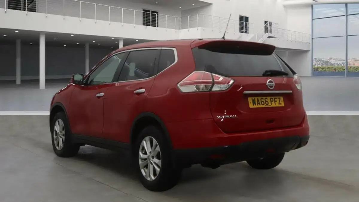 2016-nissan-x-trail-16-dig-t-acenta-big-1