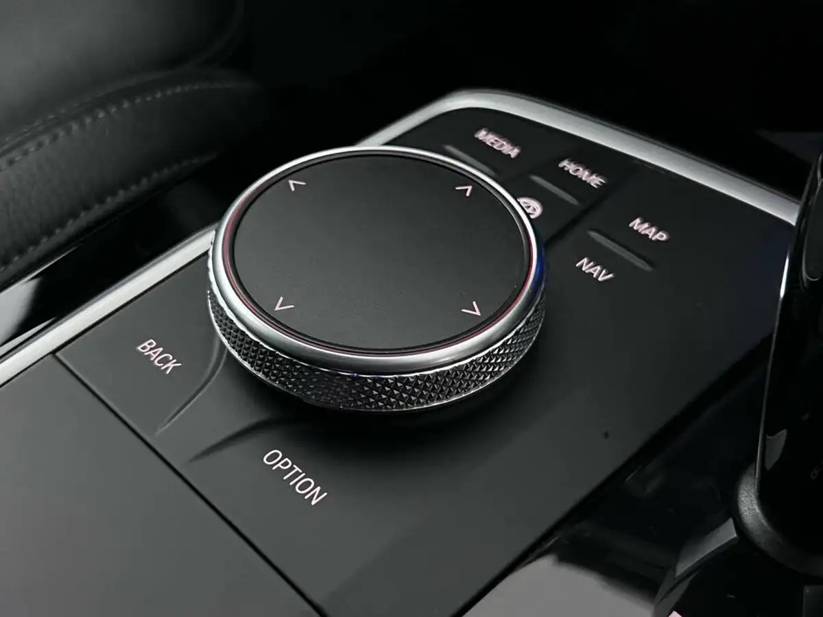 2019-bmw-1-series-20-m135i-xdrive-big-41