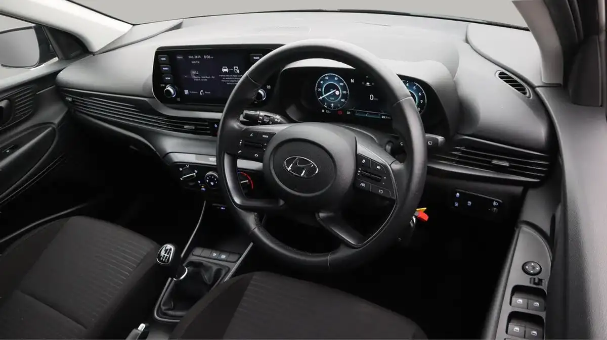2022-hyundai-i20-10-t-gdi-se-connect-eclutch-imt-big-9