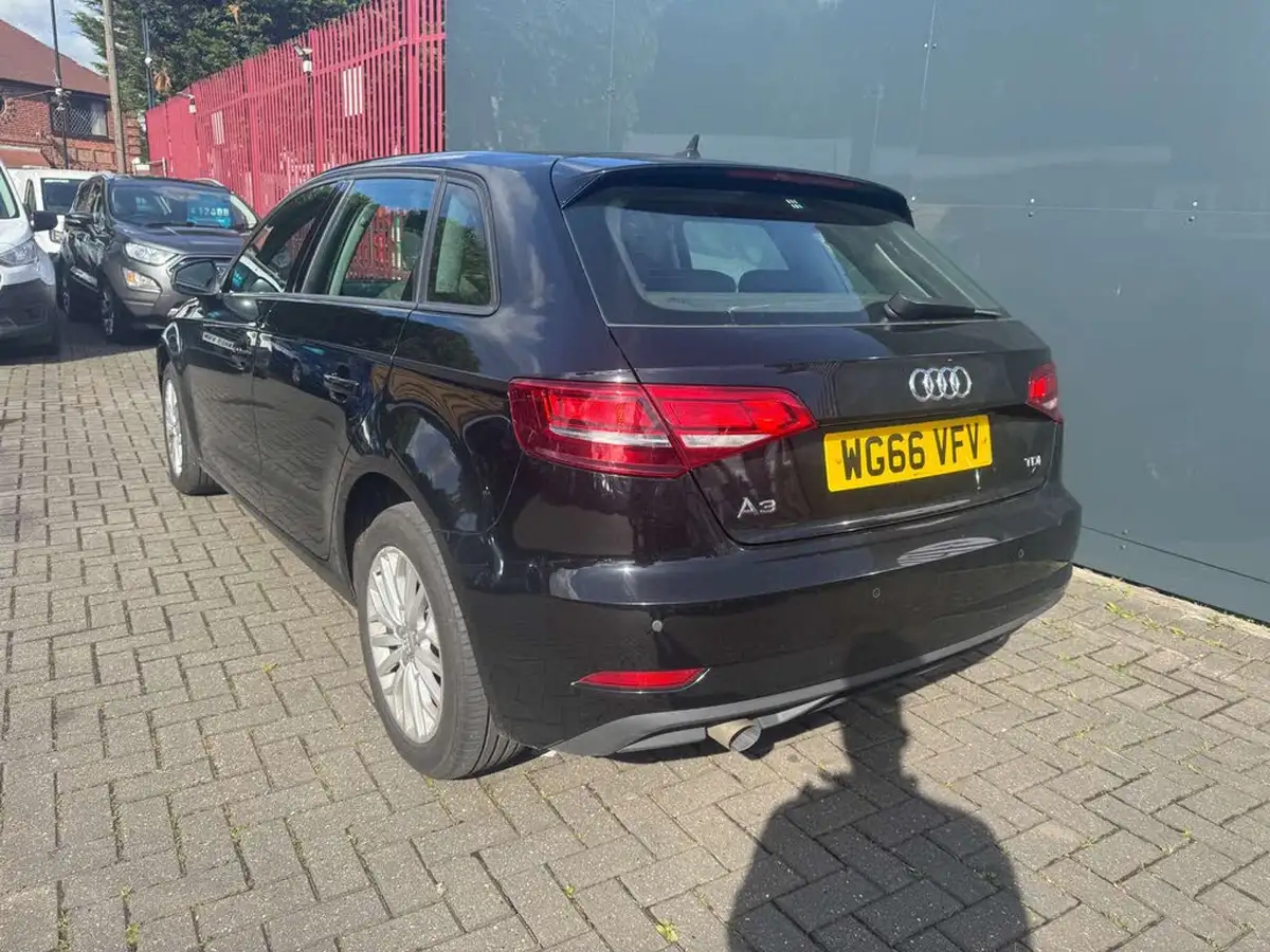 2017-audi-a3-16tdi-se-technik-110ps-nav-sportback-5d-s-tronic-big-10