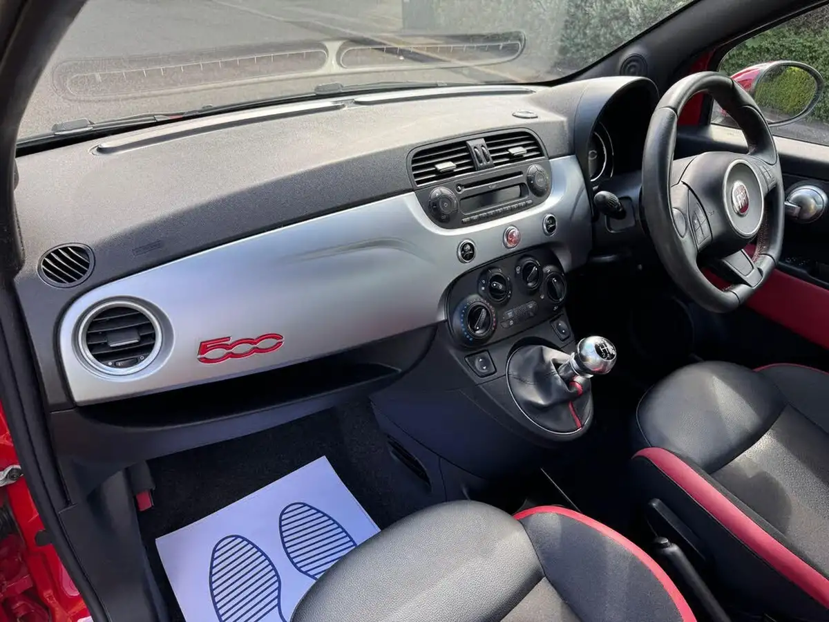 2015-fiat-500-12-s-big-18