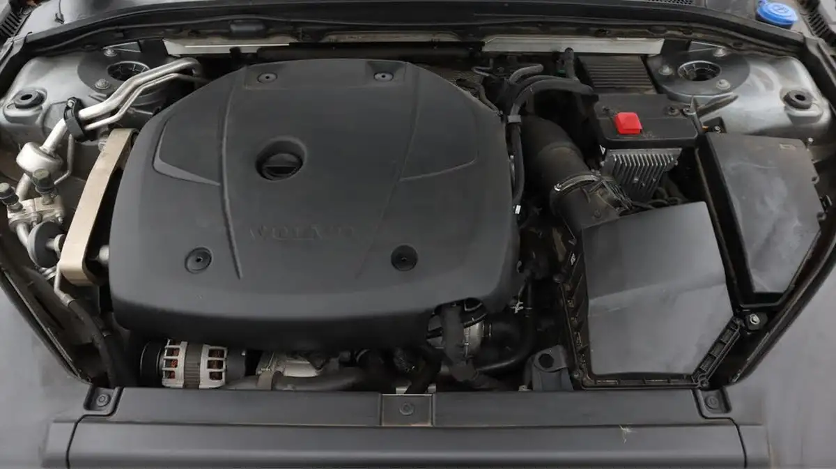 2019-volvo-v90-20-t4-momentum-plus-big-19