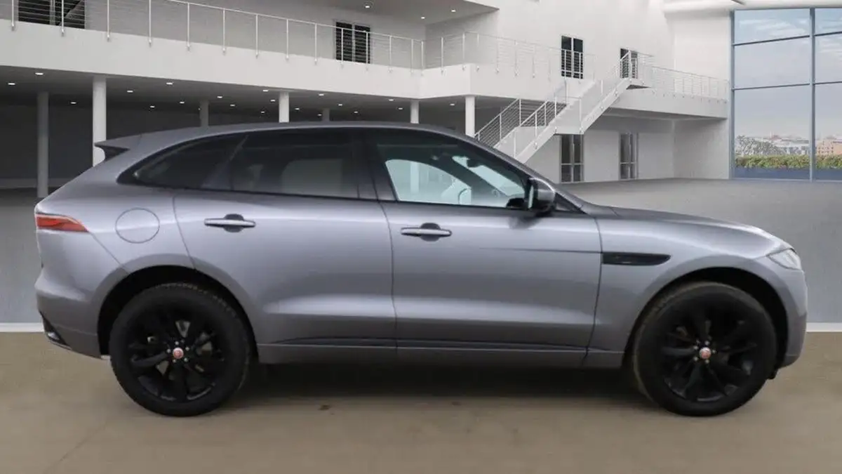2021-jaguar-f-pace-20-d200-r-dynamic-se-mhev-big-8