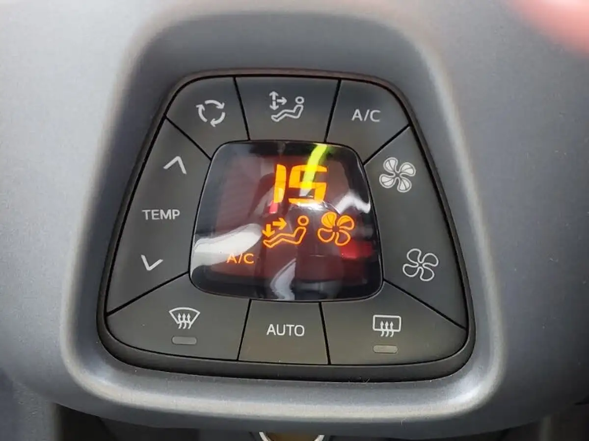 2020-toyota-aygo-10-vvt-i-x-trend-big-15