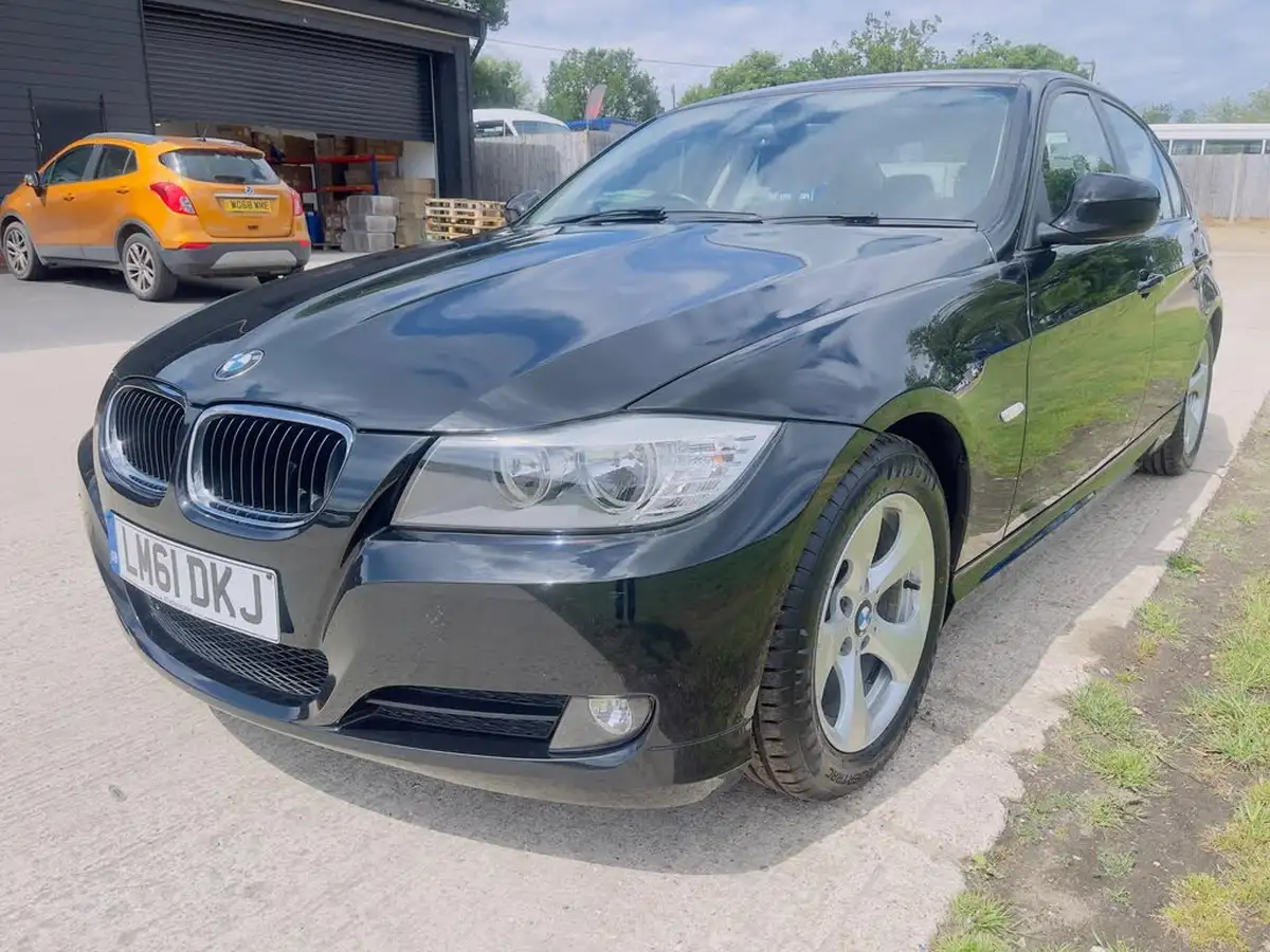 2011-bmw-3-series-20td-320d-efficientdynamics-efficientdynamics-big-5
