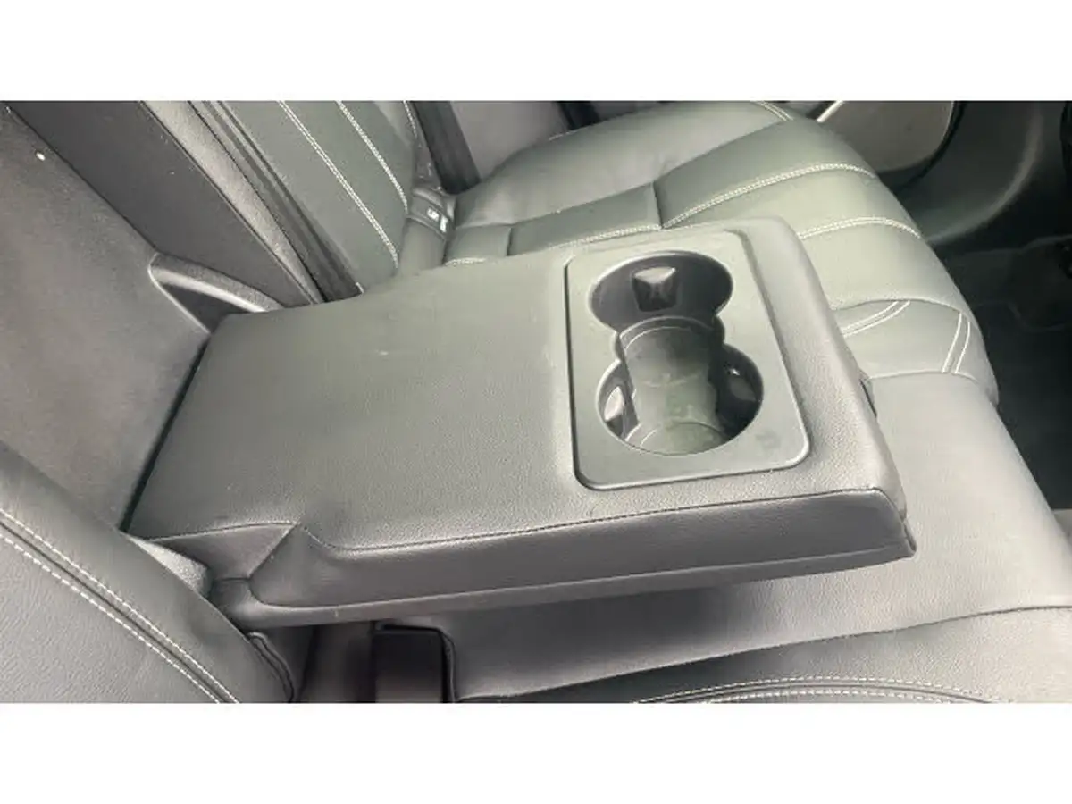 2022-land-rover-range-rover-velar-20-d200-velar-big-57
