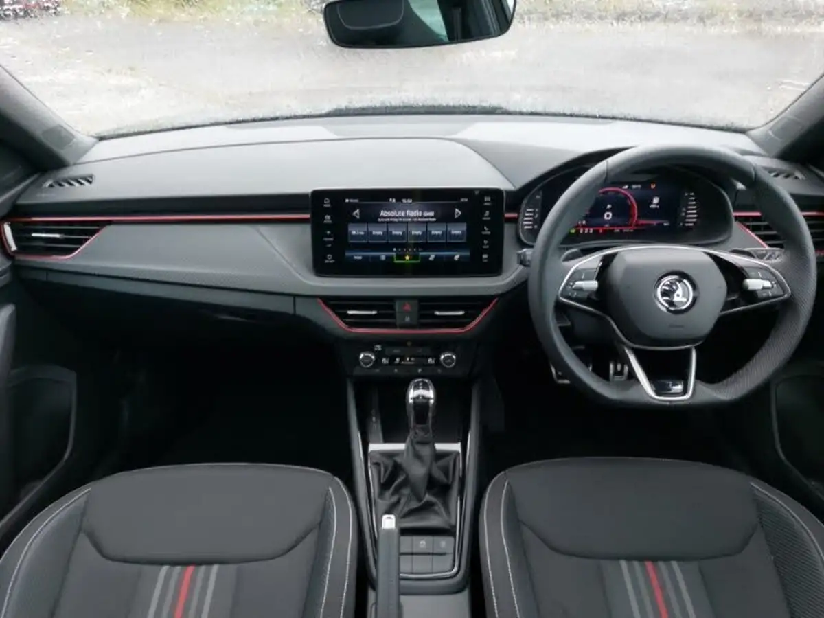 2024-skoda-kamiq-10-tsi-monte-carlo-116ps-dsg-big-2