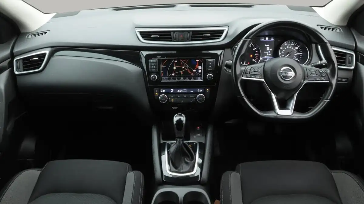 2021-nissan-qashqai-13-dig-t-n-connecta-158ps-xtronic-big-13