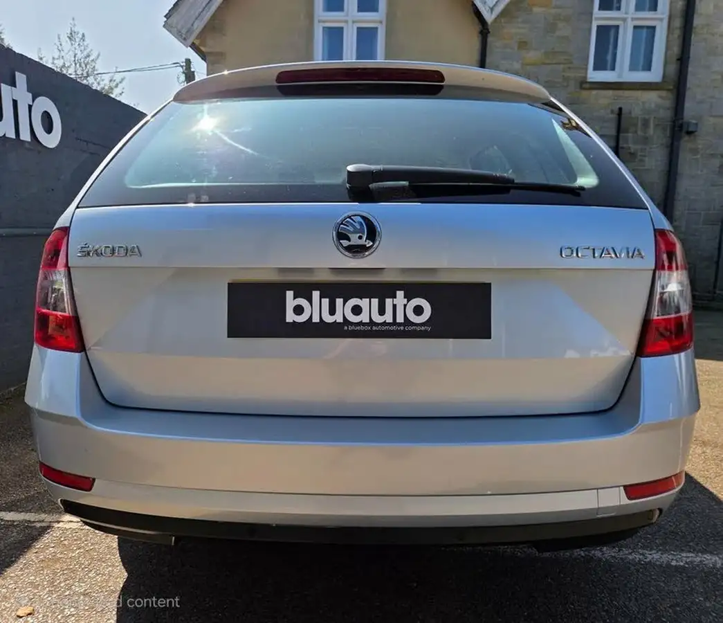 2019-skoda-octavia-10-tsi-se-technology-estate-dsg-big-10
